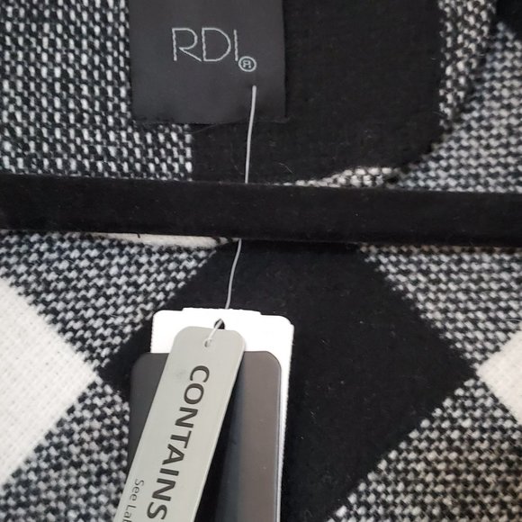 NWT Buffalo Plaid Shacket - Picture 2 of 3